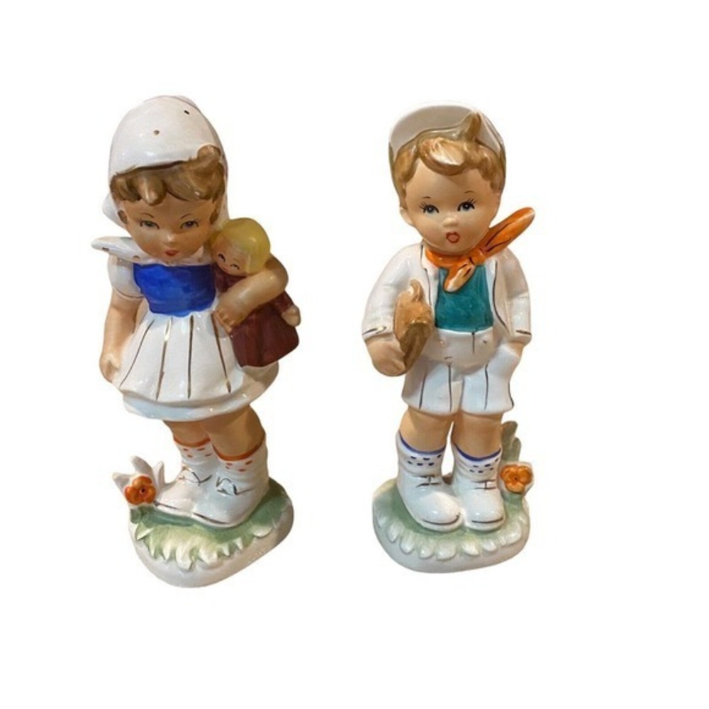 Vintage Large 9” Made in Japan 10084‎ Girl & Boy Ceramic Figurines